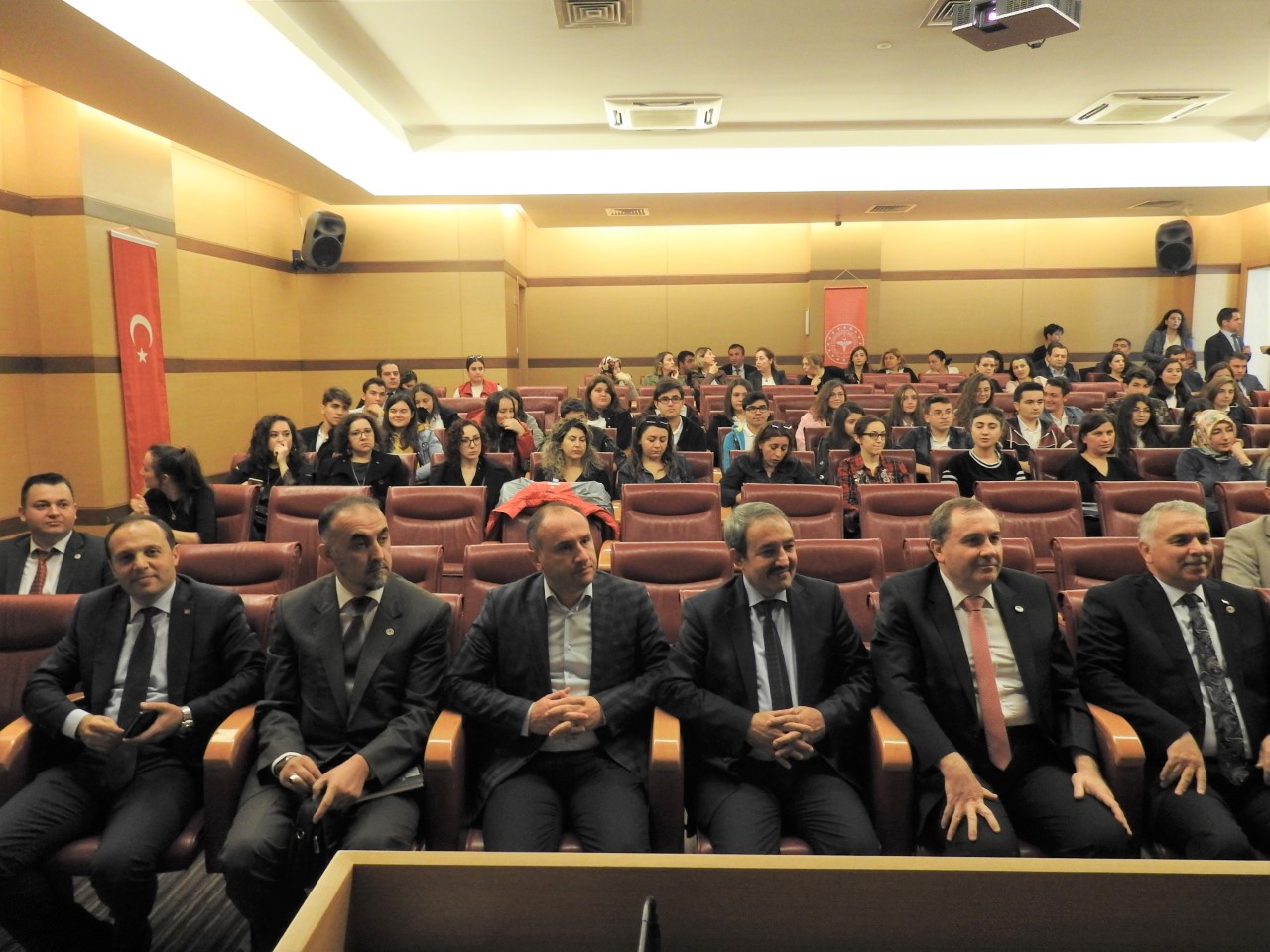 ORGAN BAĞIŞI SEBEBİ İLE SEMPOZYUM DÜZENLENDİ