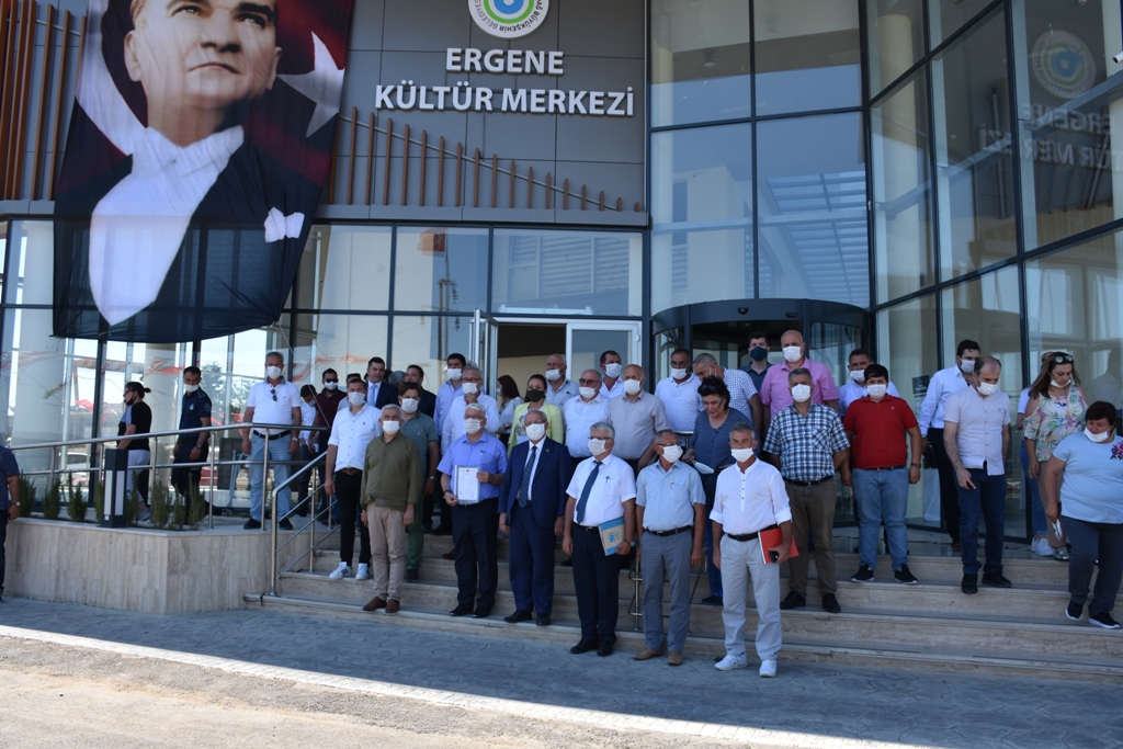 Çerkezköy ve Ergene Kültür Merkezleri, imzalanan iş birliği protokolü ile birlikte ilçe belediyelerine devredildi.