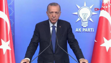 Cumhurbaşkanı Erdoğan: Otellerdeki depremzedeleri kapı dışarı etmeye kadar her türlü kepazeliği sergiliyorlar