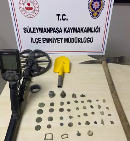 Tekirdağ’da Tarihi Eser Kaçakçılığı: 44 Sikke Ele Geçirildi