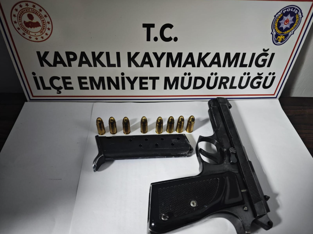 Kapaklı’da ruhsatsız silah ve fişek ele geçirildi