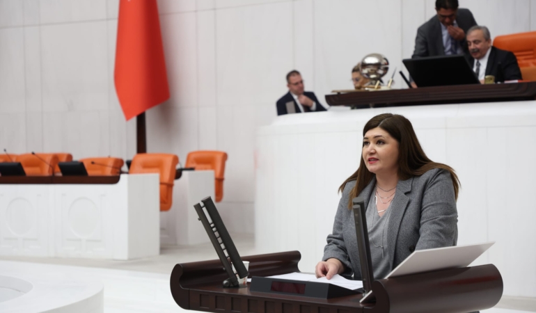 İYİ PARTİ TEKİRDAĞ MİLLETVEKİLİ SELCAN TAŞÇI’DAN TEĞMENLERE ANLAMLI DESTEK