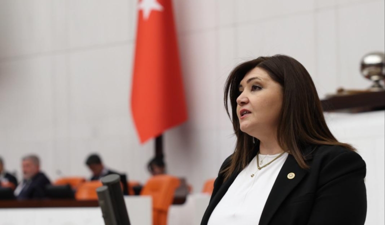 İYİ Partili Taşçı’dan Yeni Anayasa Çıkışı: “Mevzu Bahis Anayasayı Sevr’e Çevirip İşgal Zemini Hazırlamak!