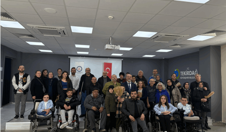 Reyhan Karatepe Türkiye Sakatlar Derneği Kapaklı Şubesi’nde Yeniden Başkan Seçildi