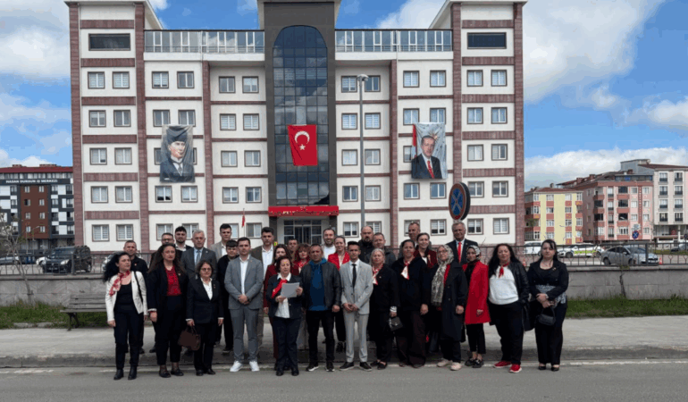 “Çocuklar Güvende Değil, Milli Egemenlik Zedeleniyor”